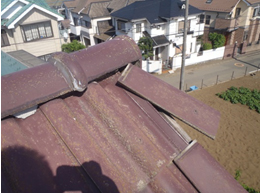 西東京市　風災で屋根の破損